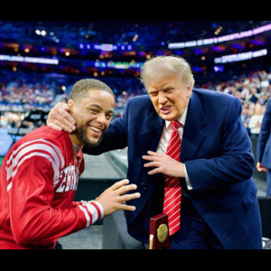  Donald J.Trump 
