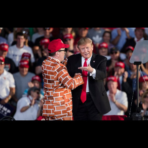  Donald J.Trump 