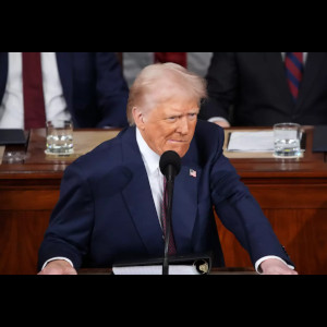  Donald J.Trump 